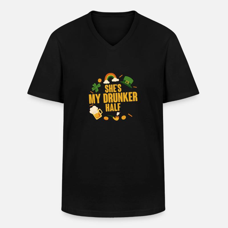 She's My Drunken Half 2 - Männer-T-Shirt mit V-Ausschnitt - Schwarz
