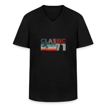 51 Year Old Birthday 2022 Classic 1971 51 Birthday - Männer-T-Shirt mit V-Ausschnitt - Schwarz - Vorne - AI Model Male 178 dark (178cm)
