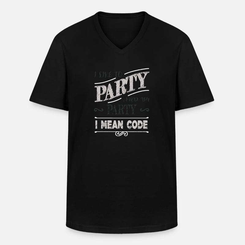 computer programming quote statement - Männer-T-Shirt mit V-Ausschnitt - Schwarz