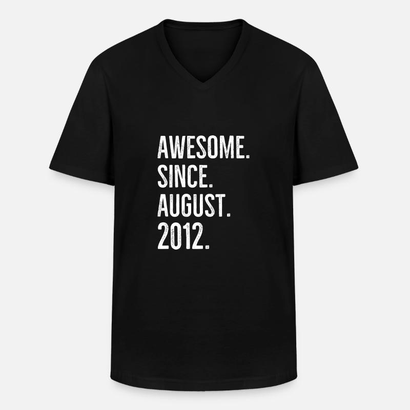 Awesome seit August 2012 - Männer-T-Shirt mit V-Ausschnitt - Schwarz