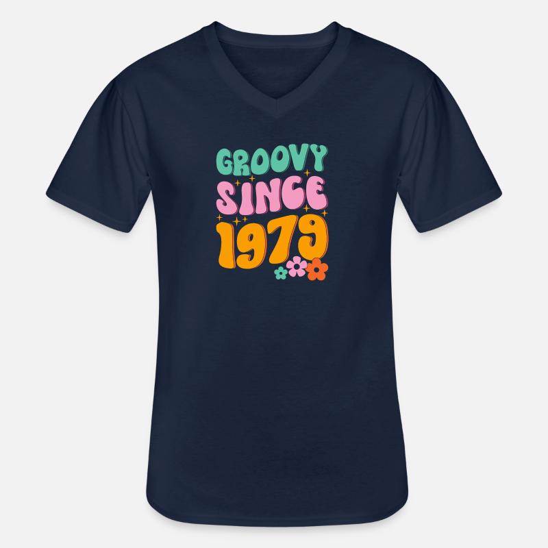 Groovy Seit 1979 Hippie - Männer-T-Shirt mit V-Ausschnitt - Navy