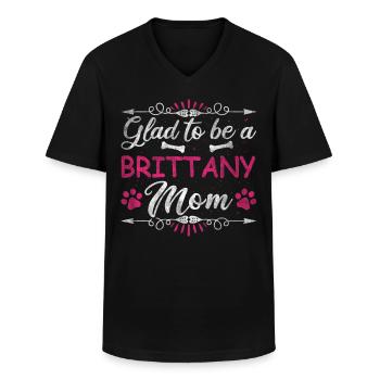 Dog Mom Glad To Be A Brittany Mom - Men's V-Neck T-Shirt - black - Front - AI Model Male 178 dark (178cm)
