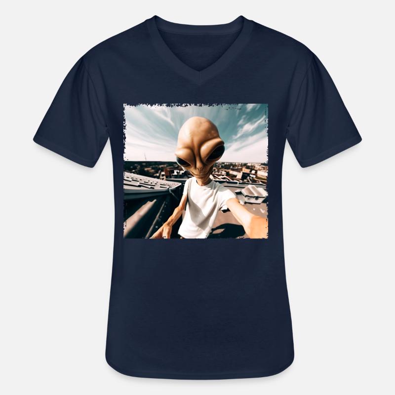 Alien Rooftop Selfie - Männer-T-Shirt mit V-Ausschnitt - Navy