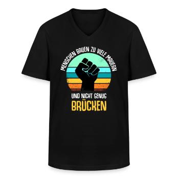 Faust Vor Dem Sonnenuntergang - Antirassismus - Männer-T-Shirt mit V-Ausschnitt - Schwarz - Vorne - AI Model Male 178 dark (178cm)
