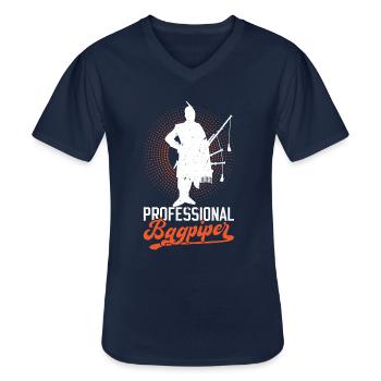 Professional Bagpiper - Männer-T-Shirt mit V-Ausschnitt - Navy - Vorne - AI Model Male 178 dark (178cm)