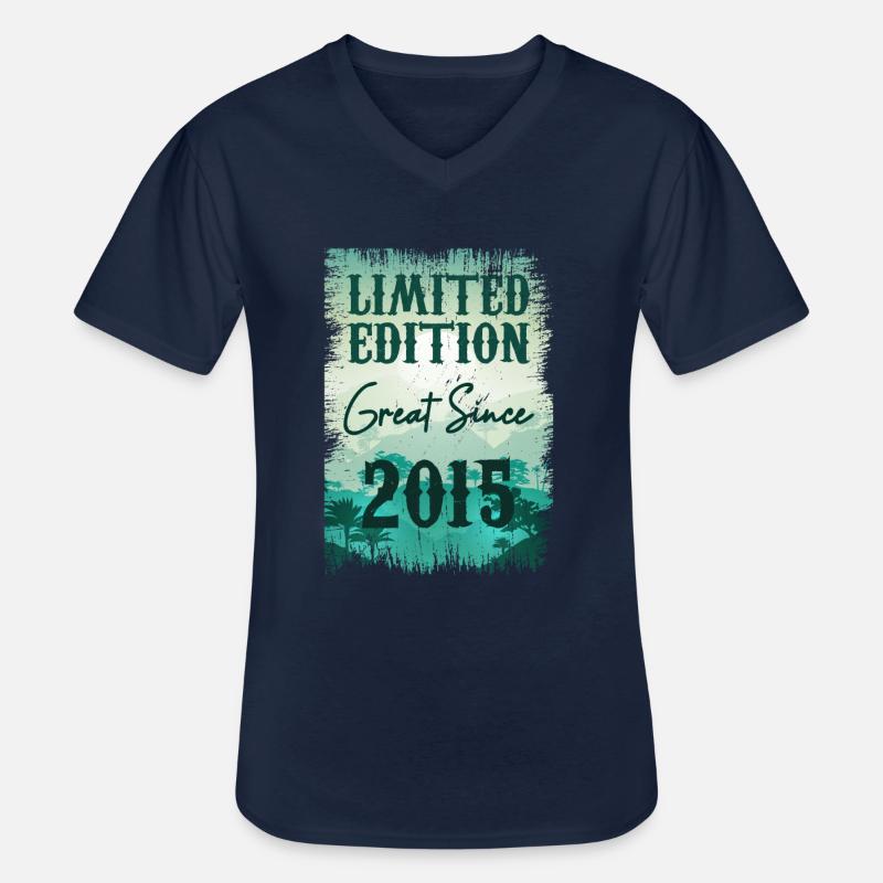 Einzigartig seit 2015 - Männer-T-Shirt mit V-Ausschnitt - Navy