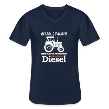 MTS-Belarus Fahrer trinken Bier verbrennen Diesel - Männer-T-Shirt mit V-Ausschnitt - Navy - Vorne - AI Model Male 178 dark (178cm)