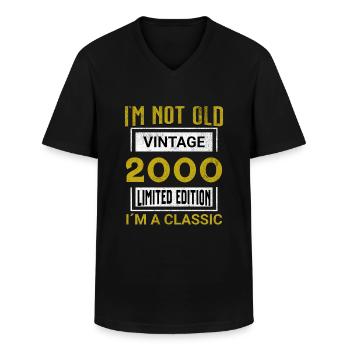 Birthday 25 years old I`m not old I´m classic - Männer-T-Shirt mit V-Ausschnitt - Schwarz - Vorne - AI Model Male 178 dark (178cm)