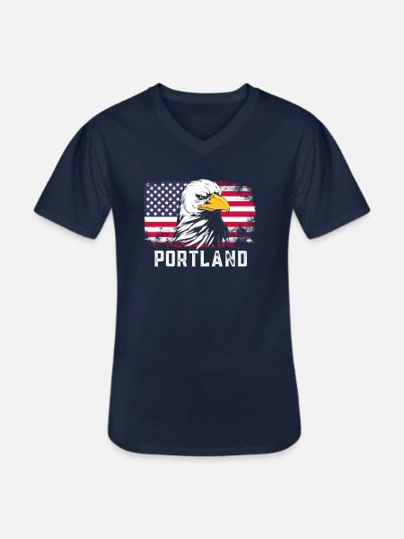 Portland - Men's V-Neck T-Shirt - navy