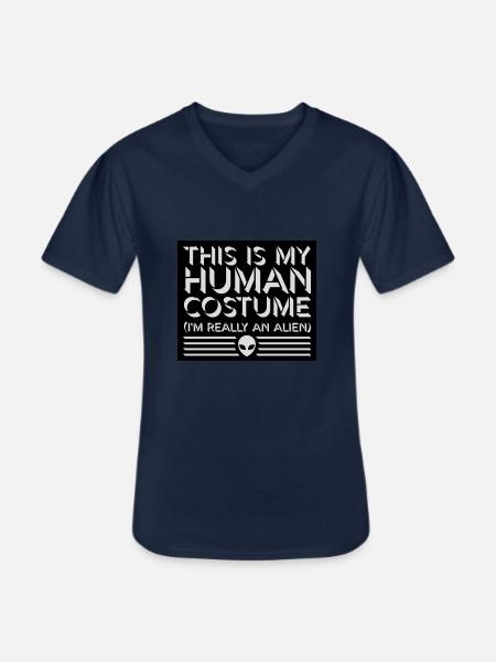 human costume alien quote - Men's V-Neck T-Shirt - navy
