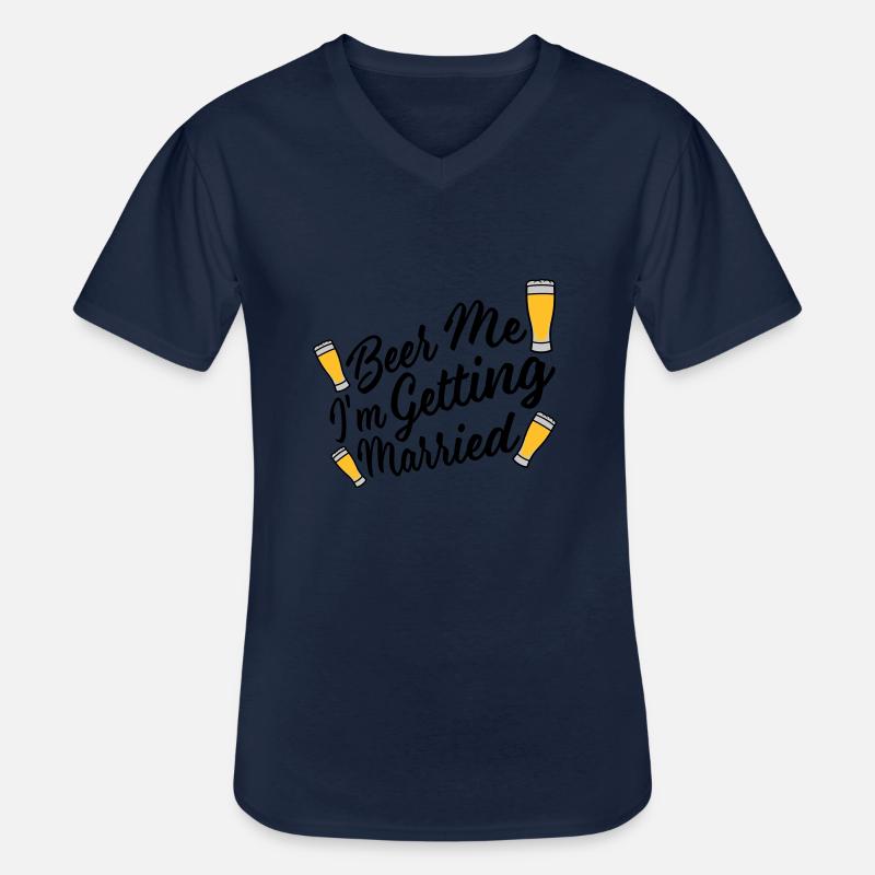 Beer Me Getting Married - Männer-T-Shirt mit V-Ausschnitt - Navy
