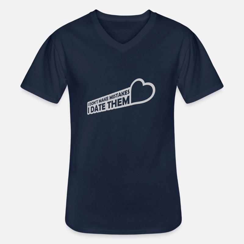 Date Mistakes Zitat Logo - Männer-T-Shirt mit V-Ausschnitt - Navy