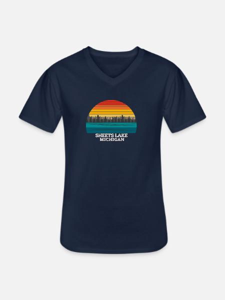 Sheets Lake Michigan - Men's V-Neck T-Shirt - navy