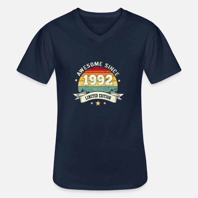 Awesome Since 1992 - Männer-T-Shirt mit V-Ausschnitt - Navy