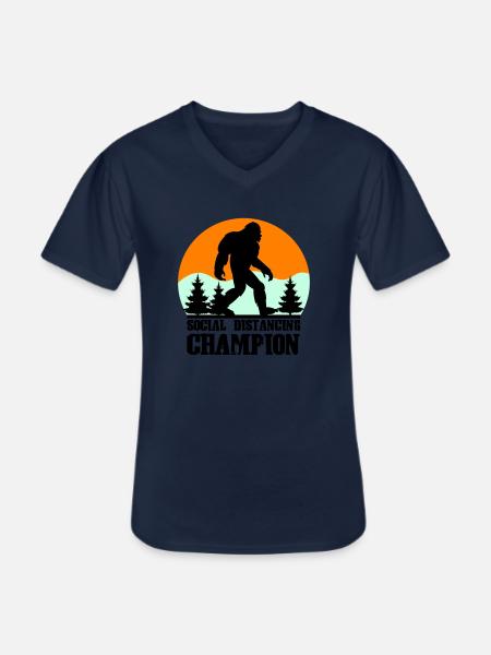big foot social distancing - Men's V-Neck T-Shirt - navy
