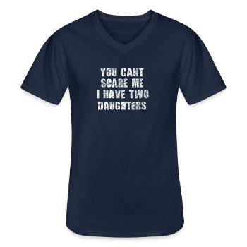 Papa Spruch Zwei Töchter Lustig Vater Tochter - Männer-T-Shirt mit V-Ausschnitt - Navy - Vorne - AI Model Male 178 dark (178cm)