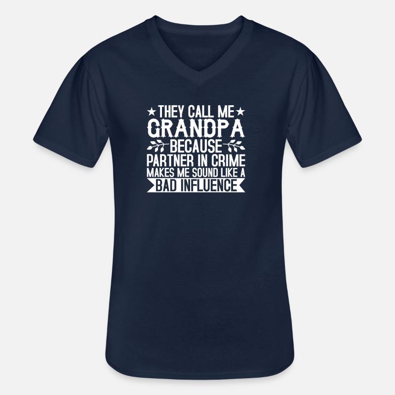 Opa der schlechte Einfluss - Männer-T-Shirt mit V-Ausschnitt - Navy