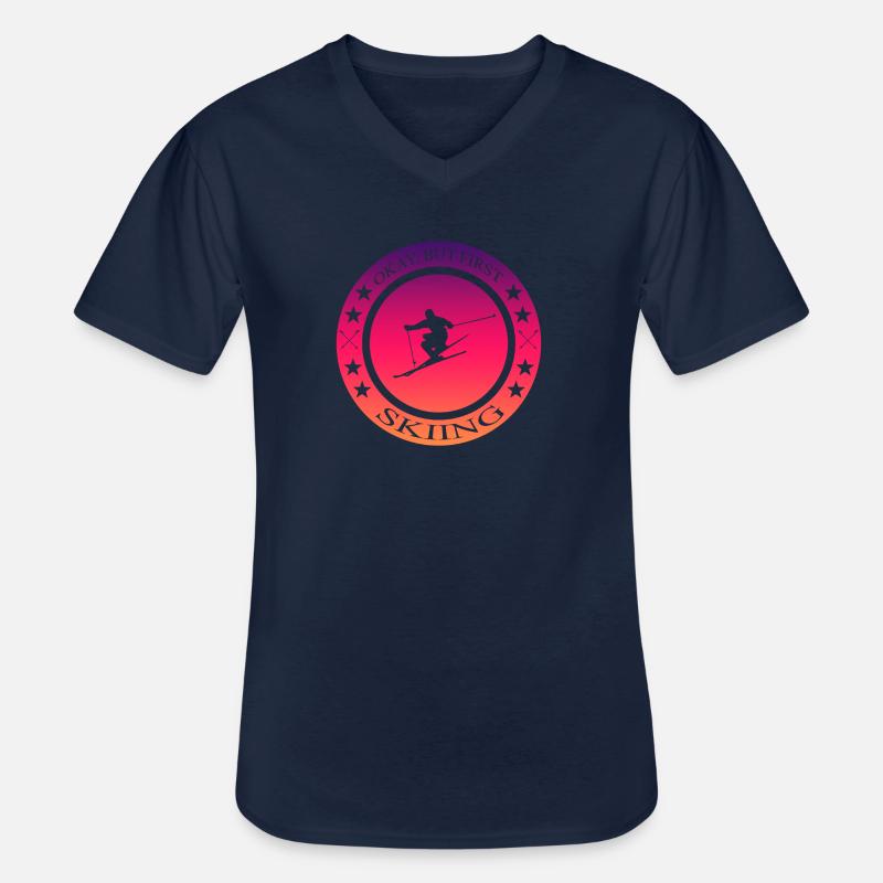 Okay but first skiing - Männer-T-Shirt mit V-Ausschnitt - Navy