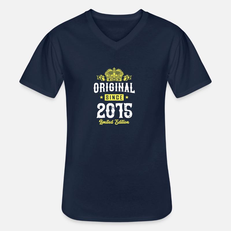 2015 limited edition - Männer-T-Shirt mit V-Ausschnitt - Navy