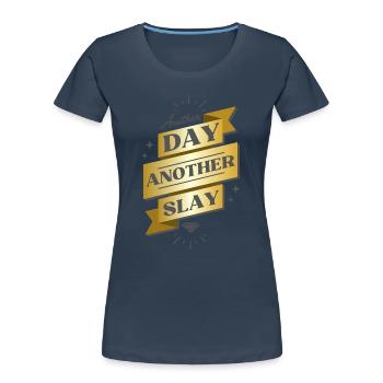 Un autre jour, une autre bannière de massacre - T-shirt bio Premium Femme -  - Devant - Mia (176cm)