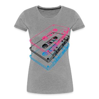 Kassetten 3D – Retro Mixtape Vintage Perspektive - Frauen Premium Bio T-Shirt -  - Vorne - Mia (176cm)