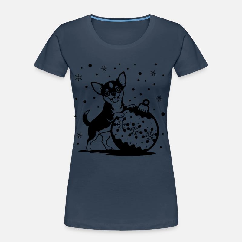 Fröhlicher Chihuahua mit Weihnachtskugel Frauen Premium Bio T-Shirt