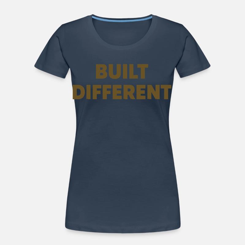 Built Different Spruch Statement Typografie Frauen Premium Bio T-Shirt