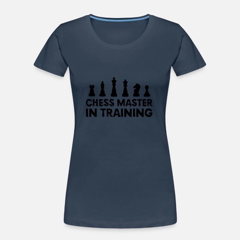 CHESS CHESS PLAYER: Chess Master in Training Women's Premium Organic T-Shirt