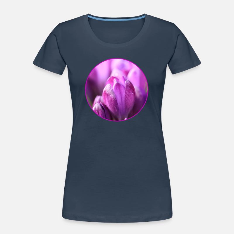 Crocus Crocus Fleurs violettes Crocus Bourgeon de crocus T-shirt bio Premium Femme