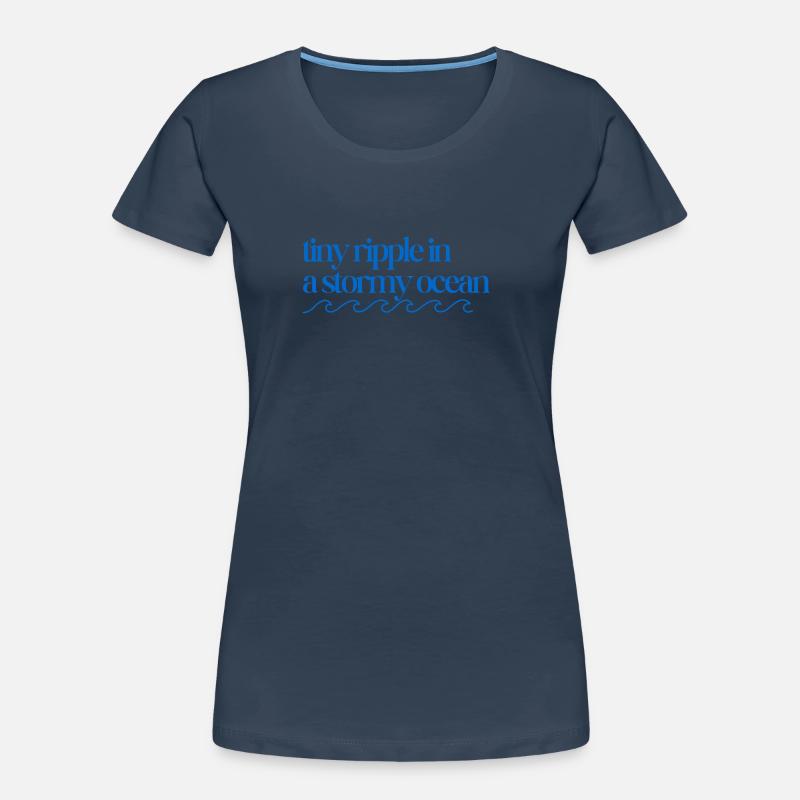 Tiny ripple in a stormy ocean with waves Women's Premium Organic T-Shirt