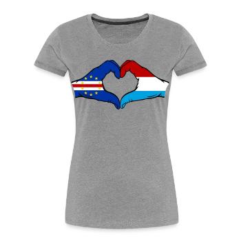 Drapeau du Luxembourg du Cap-Vert Mains en forme de cœur - T-shirt bio Premium Femme - gris chiné - Devant - Mia (176cm)