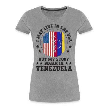 I May Live In The USA But My Story Began In - Frauen Premium Bio T-Shirt - Grau meliert - Vorne - Mia (176cm)