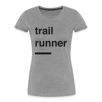 trail runner - T-shirt bio Premium Femme - gris chiné - Devant - Mia (176cm)
