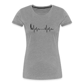 Segelboot Herzschlag - Frauen Premium Bio T-Shirt - Grau meliert - Vorne - Mia (176cm)