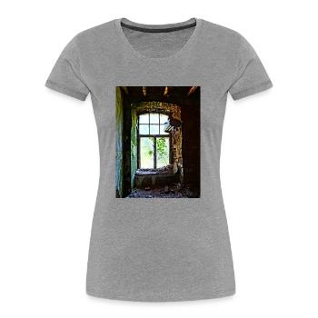 Urbex Photography | Buntes Fenster mit Baum - Frauen Premium Bio T-Shirt - Grau meliert - Vorne - Mia (176cm)