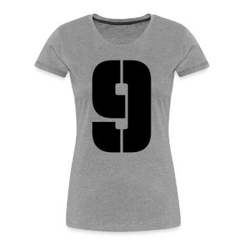 9 - T-shirt bio Premium Femme - gris chiné - Devant - Mia (176cm)