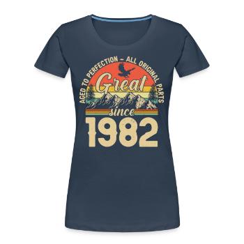Vintage 1982 - Zeitlose Retro-Perfektion - Frauen Premium Bio T-Shirt - Navy - Vorne - Mia (176cm)