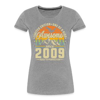 Millésime 2009 : Cadeau d’anniversaire légendaire - T-shirt bio Premium Femme - bleu marine - Devant - Mia (176cm)