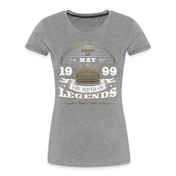 Légende Mai 1999 Millésime 1999 Anniversaire 1999 - T-shirt bio Premium Femme - bleu marine - Devant - Mia (176cm)