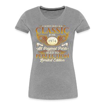 Classique Juin 1974 Millésime 1974 Anniversaire 1974 - T-shirt bio Premium Femme - bleu marine - Devant - Mia (176cm)