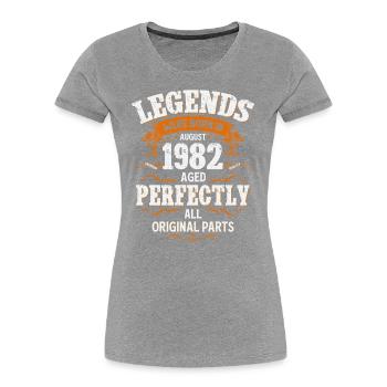 43ème Anniversaire Légende Millésime Août 1982 - T-shirt bio Premium Femme - bleu marine - Devant - Mia (176cm)