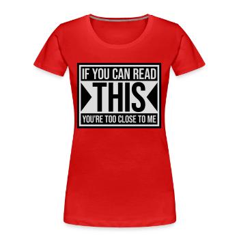 trop près de moi - T-shirt bio Premium Femme - bleu marine - Devant - Mia (176cm)