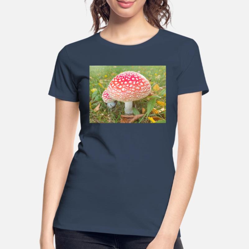 fly agaric also toadstool Women's Premium Organic T-Shirt
