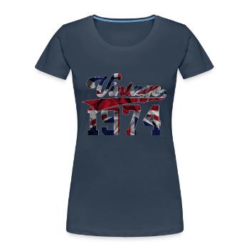 MILLÉSIME 1974 52E ANNIVERSAIRE BRITANNIQUE - T-shirt bio Premium Femme - bleu marine - Devant - Mia (176cm)