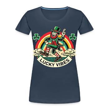 St. Patrick's Day Lucky Vibes Regenbogen - Frauen Premium Bio T-Shirt - Navy - Vorne - Mia (176cm)