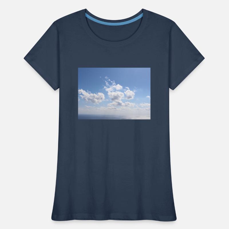 Awesome Blue Sky Clouds Pattern - Summer Vacation Women's Premium Organic T-Shirt