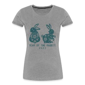 Joyeux Nouvel An chinois 2023 Année du Lapin - T-shirt bio Premium Femme - bleu marine - Devant - Mia (176cm)