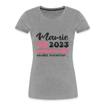 Mamie en 2023 | Cadeau future mamie 2023 Cadeau - T-shirt bio Premium Femme - bleu marine - Devant - Mia (176cm)