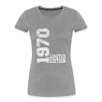 Limited Edition 1970 - Frauen Premium Bio T-Shirt - Navy - Vorne - Mia (176cm)
