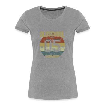 July 2005 - Geburtstag im Juli Oldschool - Frauen Premium Bio T-Shirt -  - Vorne - Mia (176cm)